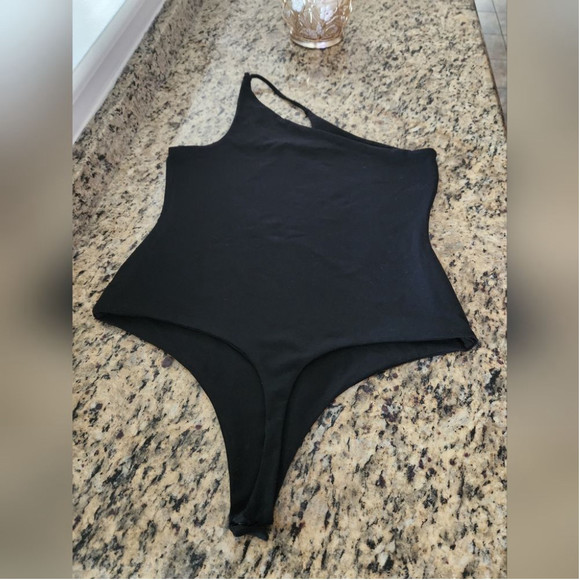 double string one arm bodysuit size XL - Picture 10 of 10